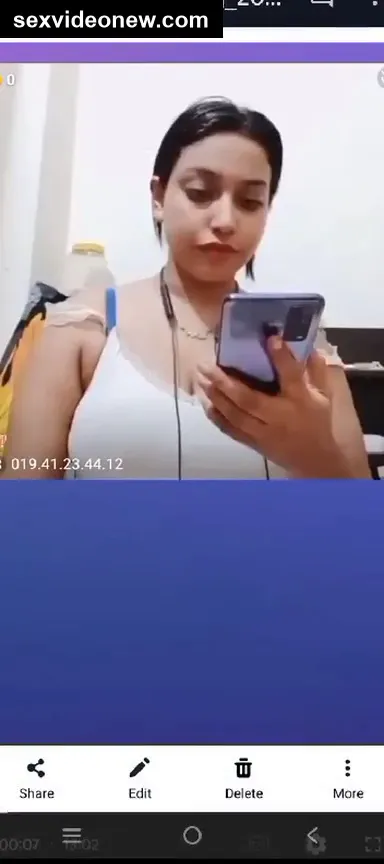 Swara bhaskar look alike bhabhi hairy pussy fingering video