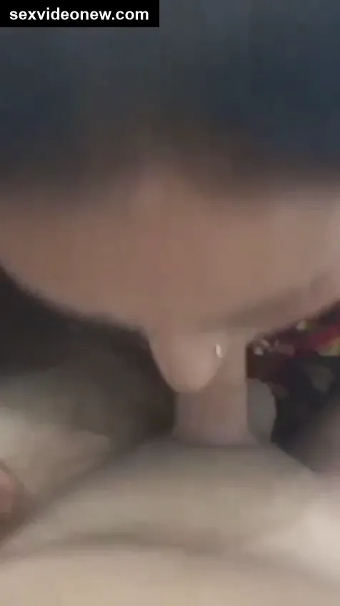 Karachi hot mom fucked by college student