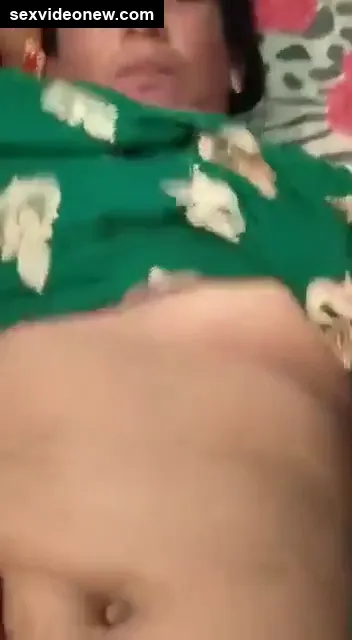 Lucky young guy fucking hot dehati mom