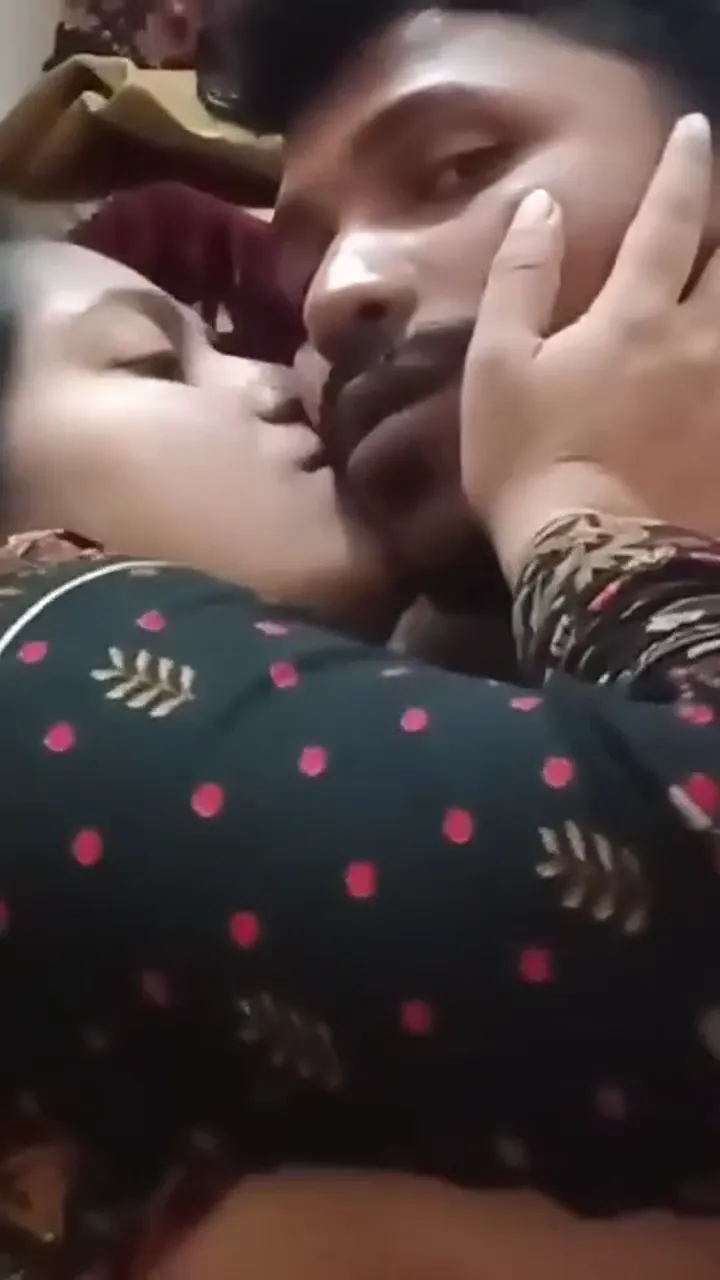 Very hot telugu couple homemade fucking in hd video