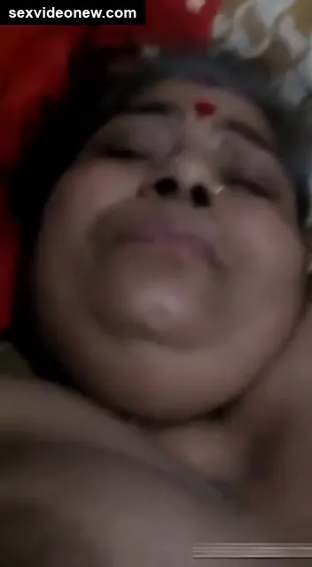 Big boobs samdhan aunty fucked by uncle ji