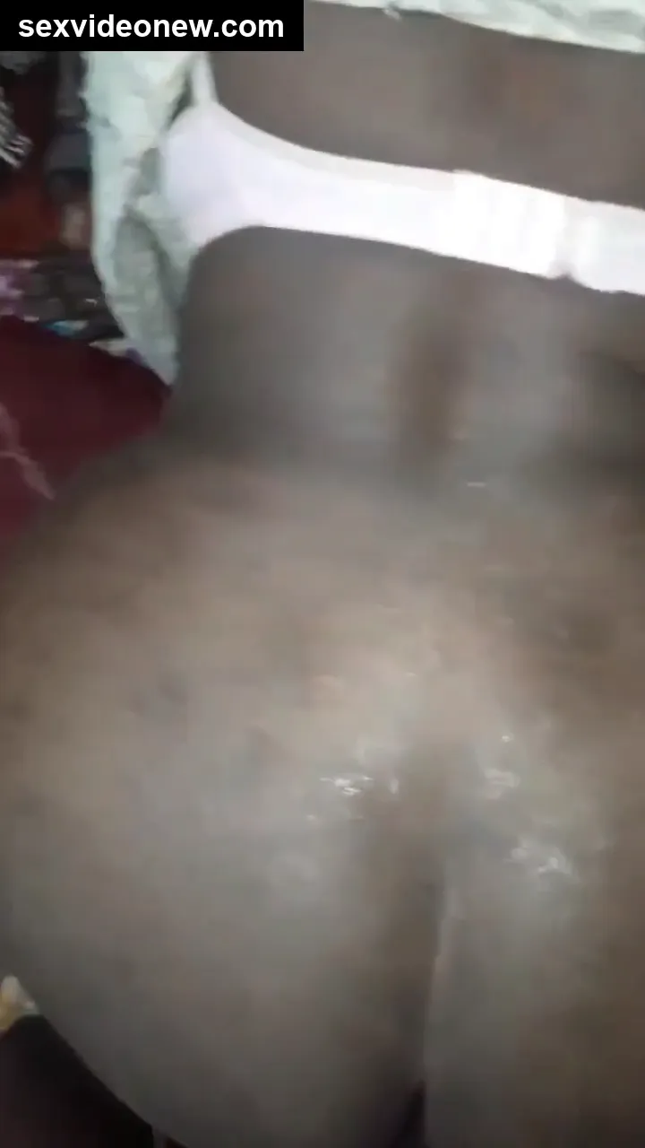 Proper telugu ass wife doggy style banging