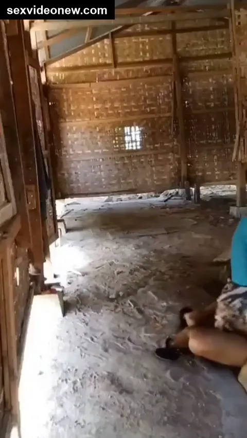 East Indian girl fucked in the arms!