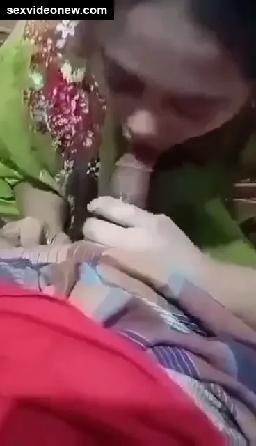 Hot telugu wife sloppy lund sucking mms