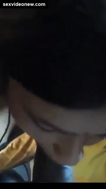 Young bihari bhabhi sucking lover's black cock