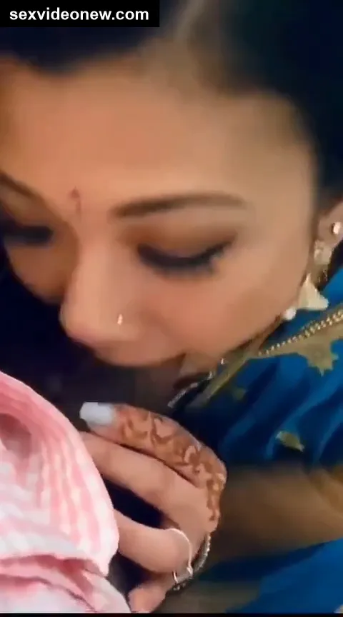 Sexy Indian aunty sucking cock of lover
