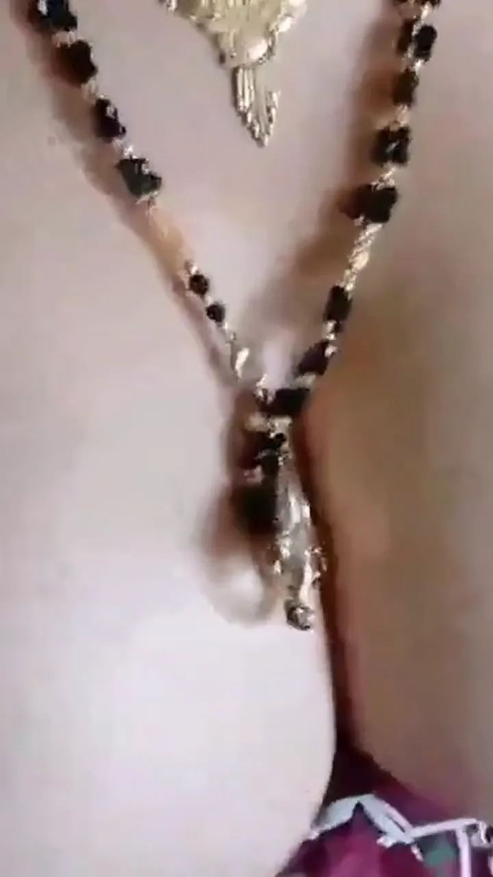 Gas cylinder guy made big boobs mms with aunty