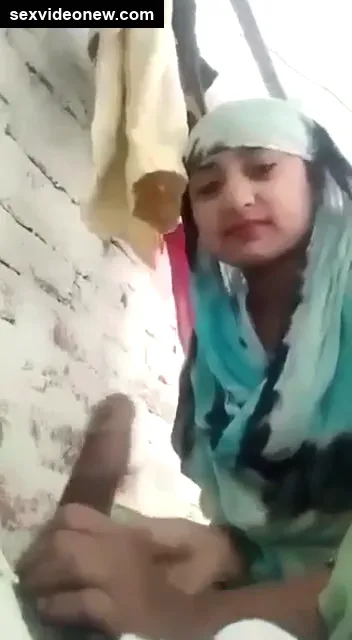 Muslim chacha fucking bhatiji's mouth with big cock