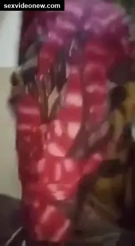 Village bhauji fucking her asshole with lipstick
