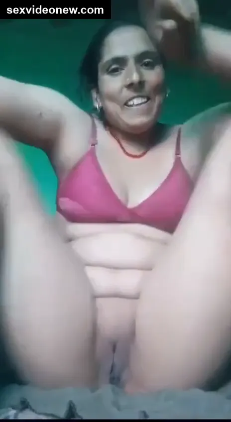 Muslim bhabhi pussy masturbation with squirt in live video