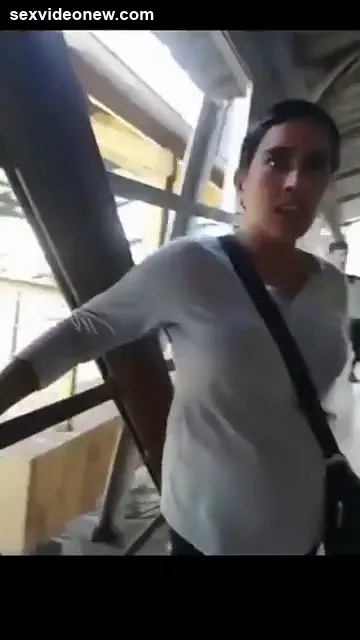 Desi callgirl bargain with client in telugu