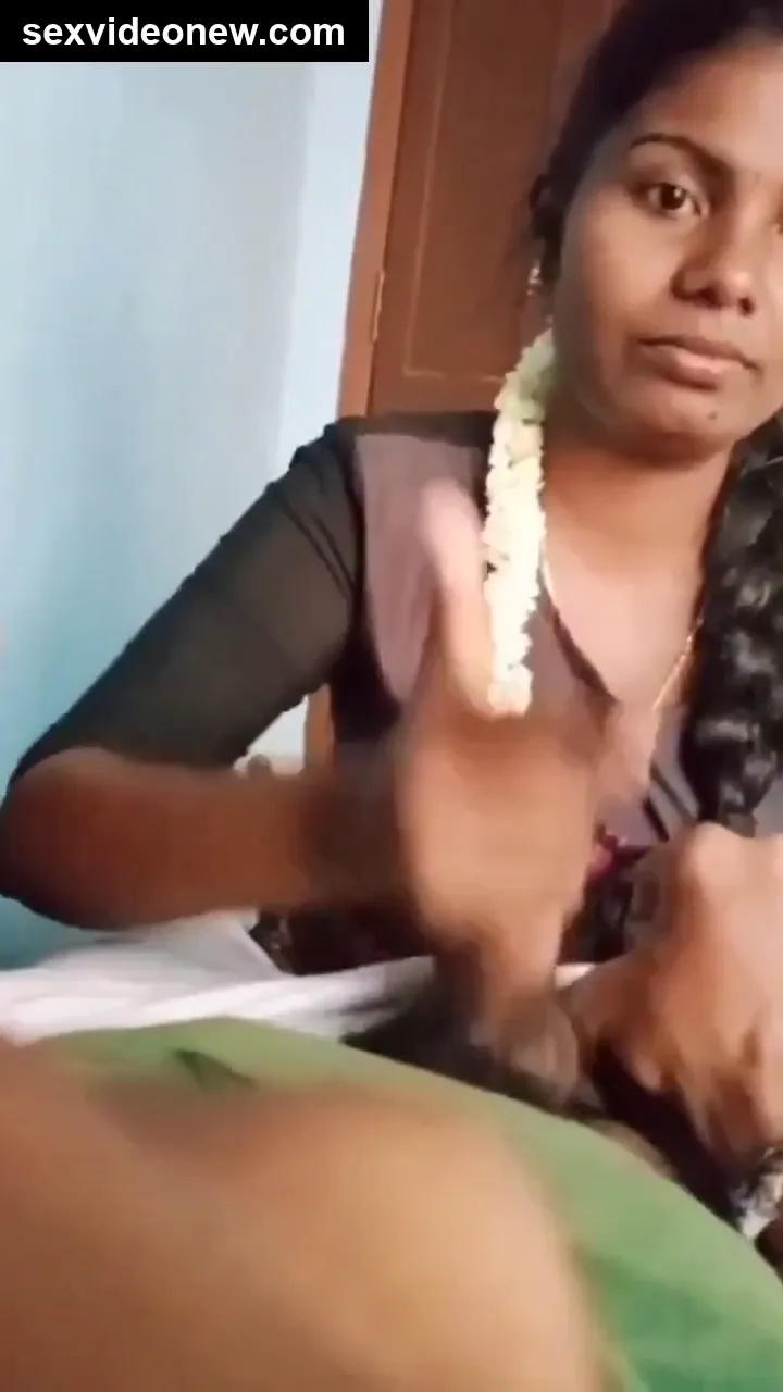 Young telugu maid sucking cock of boss for money