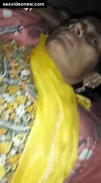 Telugu mature aunty taking young cock