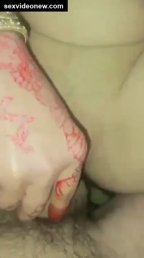 Young telugu wife fucked in homemade mms clip
