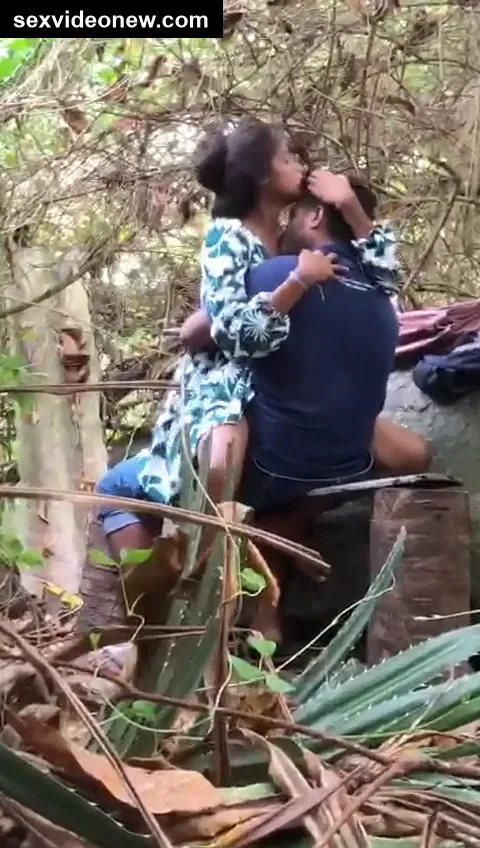 Bihari girlfriend fucked on highway side