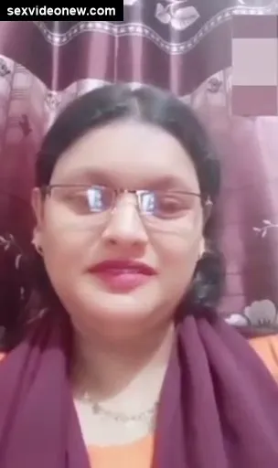 Tanker boobs telugu aunty live video call fingering