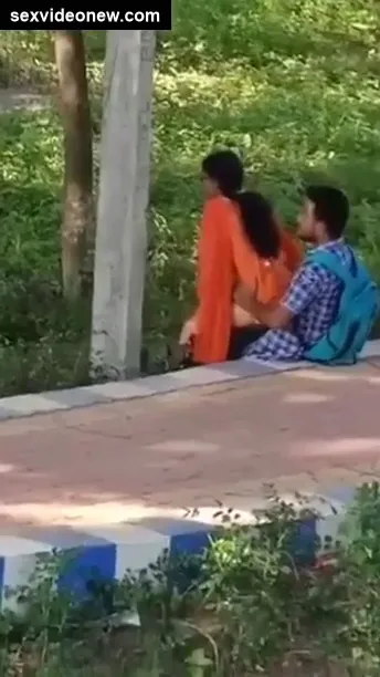 Bhopal college girl public park chut chudai mms