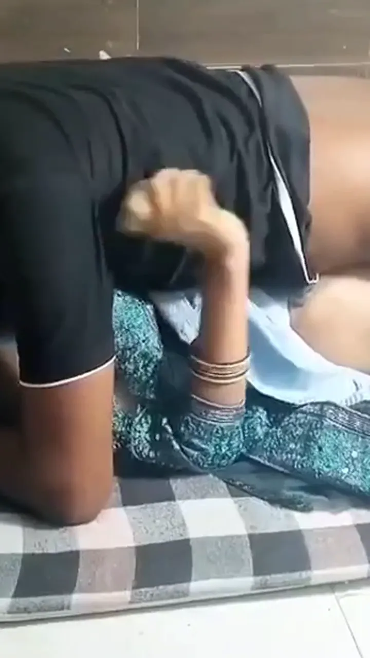 Young desi girlfriend small hotel room fucking ((XXX HD)