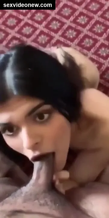 Telugu office slut satisfying boss with her oral skills