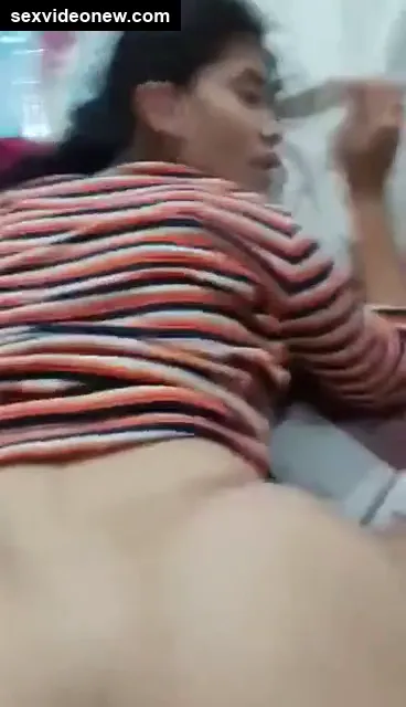 Big gaand college student hard doggy fucking with boyfriend