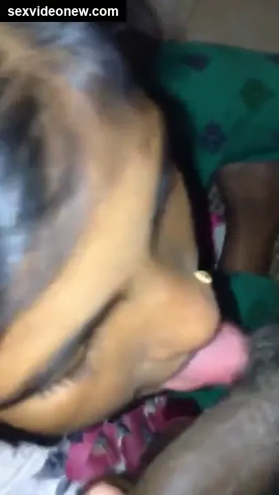 Tharki boss enjoys hot blowjob from telugu kamwali