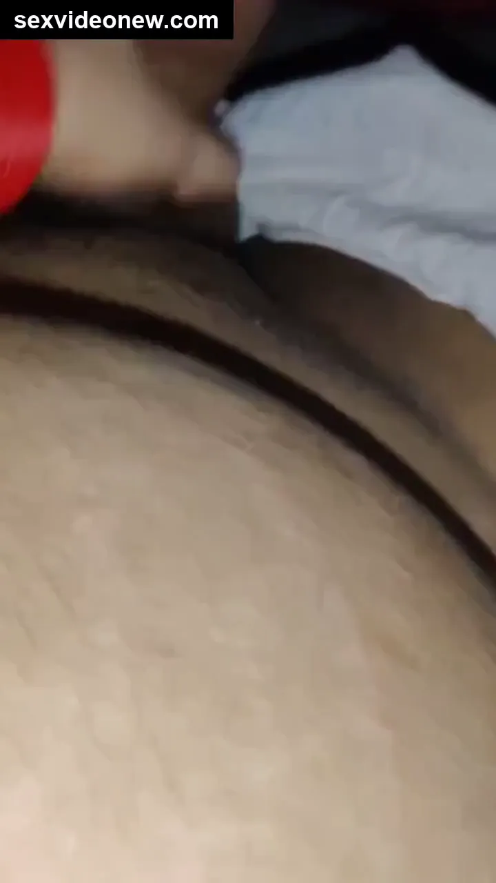 Hot wife gives handjob and wants an elephant sized cock