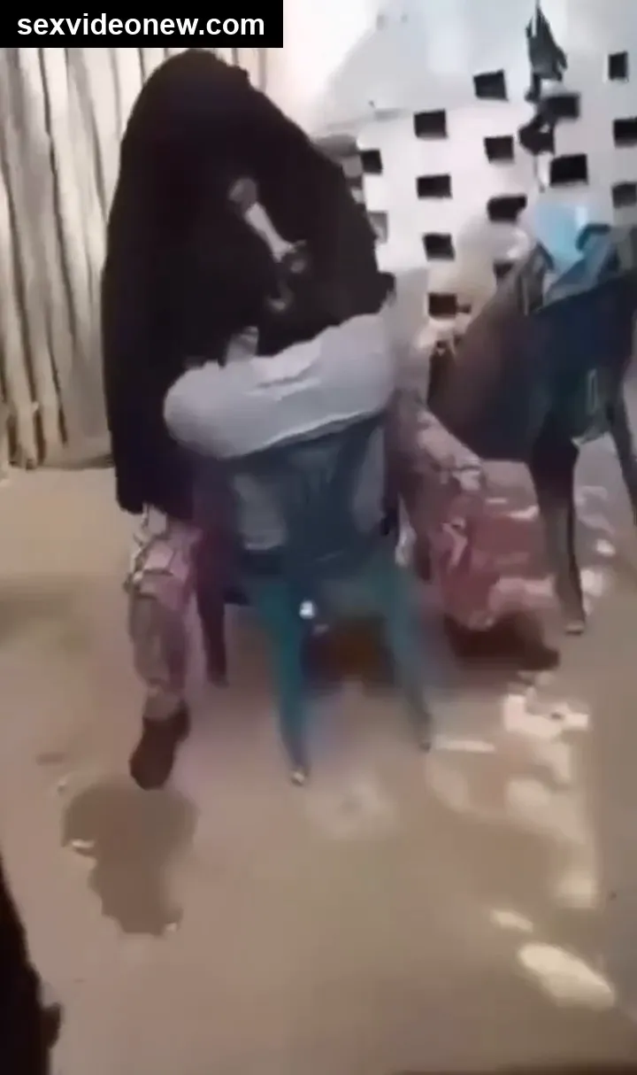 Hijabi girlfriend boyfriend outdoor fucking dare