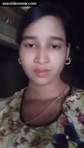 Telugu dehati girl showing pink pussy in video call