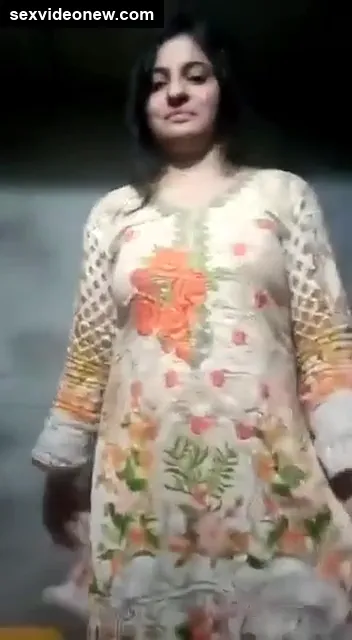 Salwar kameez muslim hot girl full strip video call