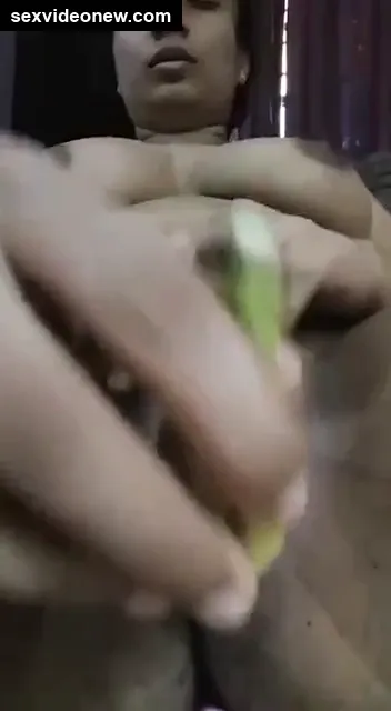 Desi telugu bhabhi hot banana fucking pussy