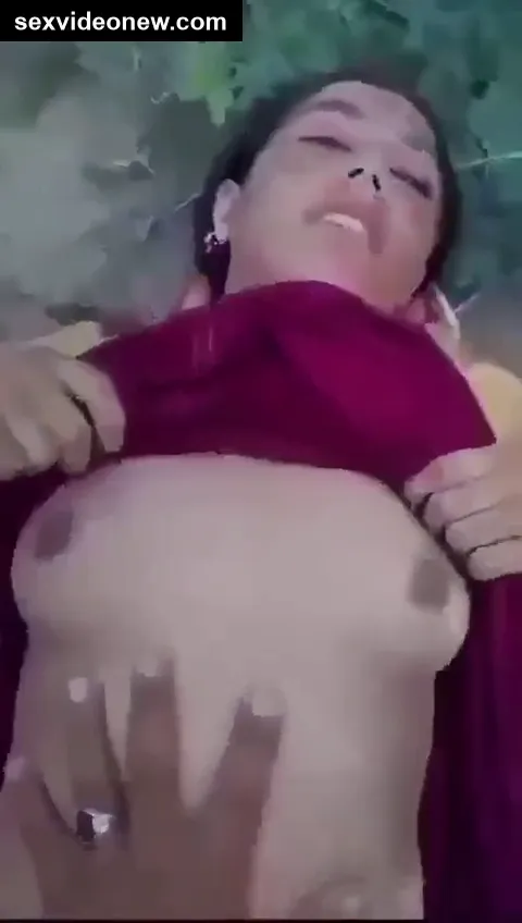 Kunwari muslim girl farm sex mms with desi chacha ji
