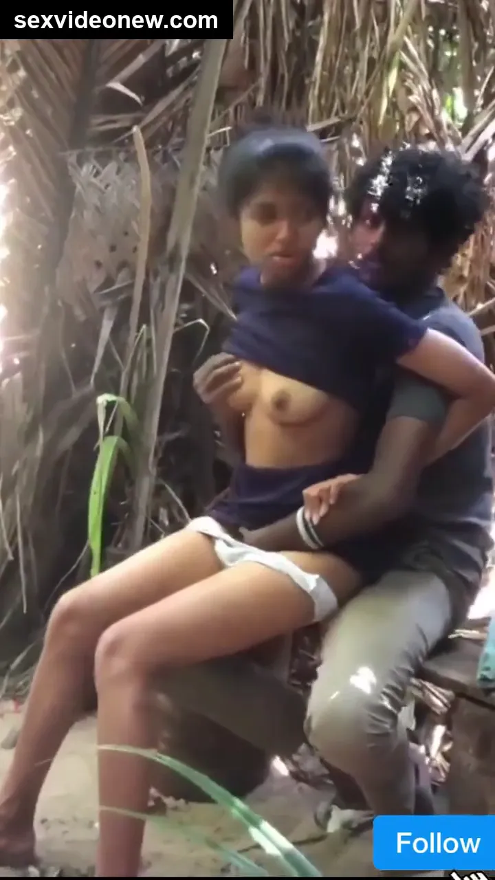Young telugu girlfriend fucked outdoor by rowdy boyfriend