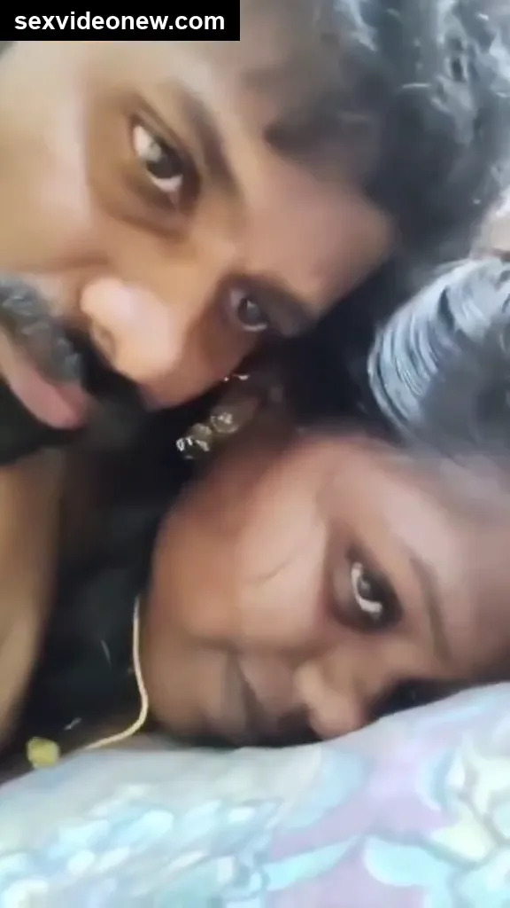Telugu guy banging big ass wife in xxx reel