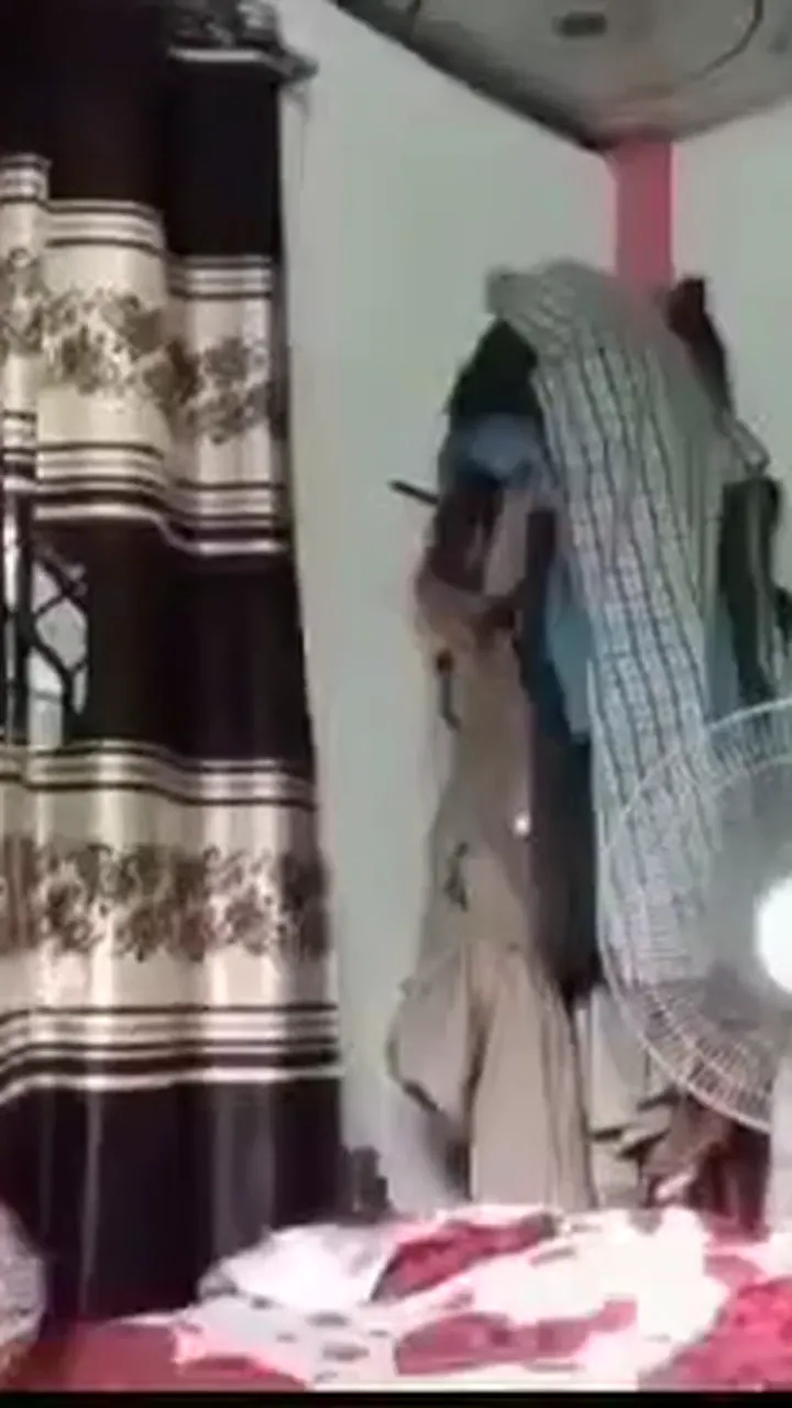 Old age aunty and lover uncle’s full hot mms scandal