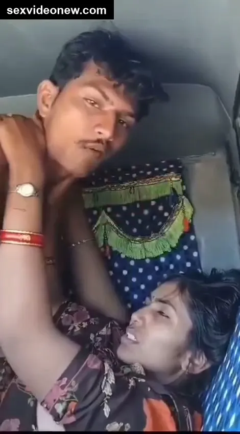 Desi adivasi hard fucking in xxx car mms
