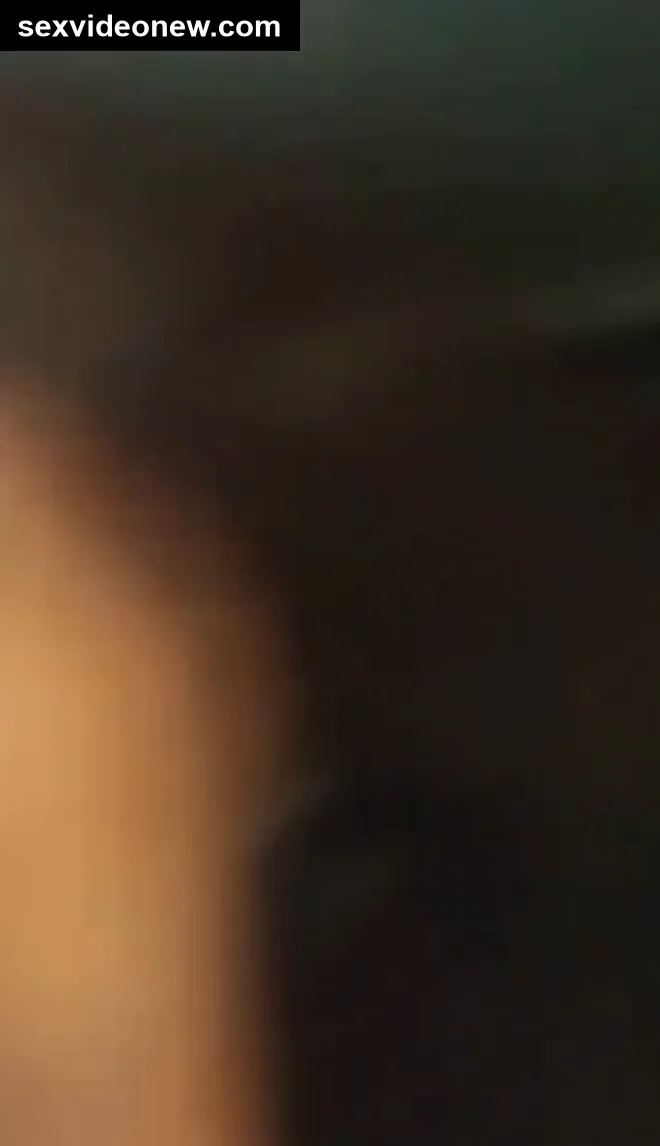 Delhi NRI girl sucking 8 inches black cock