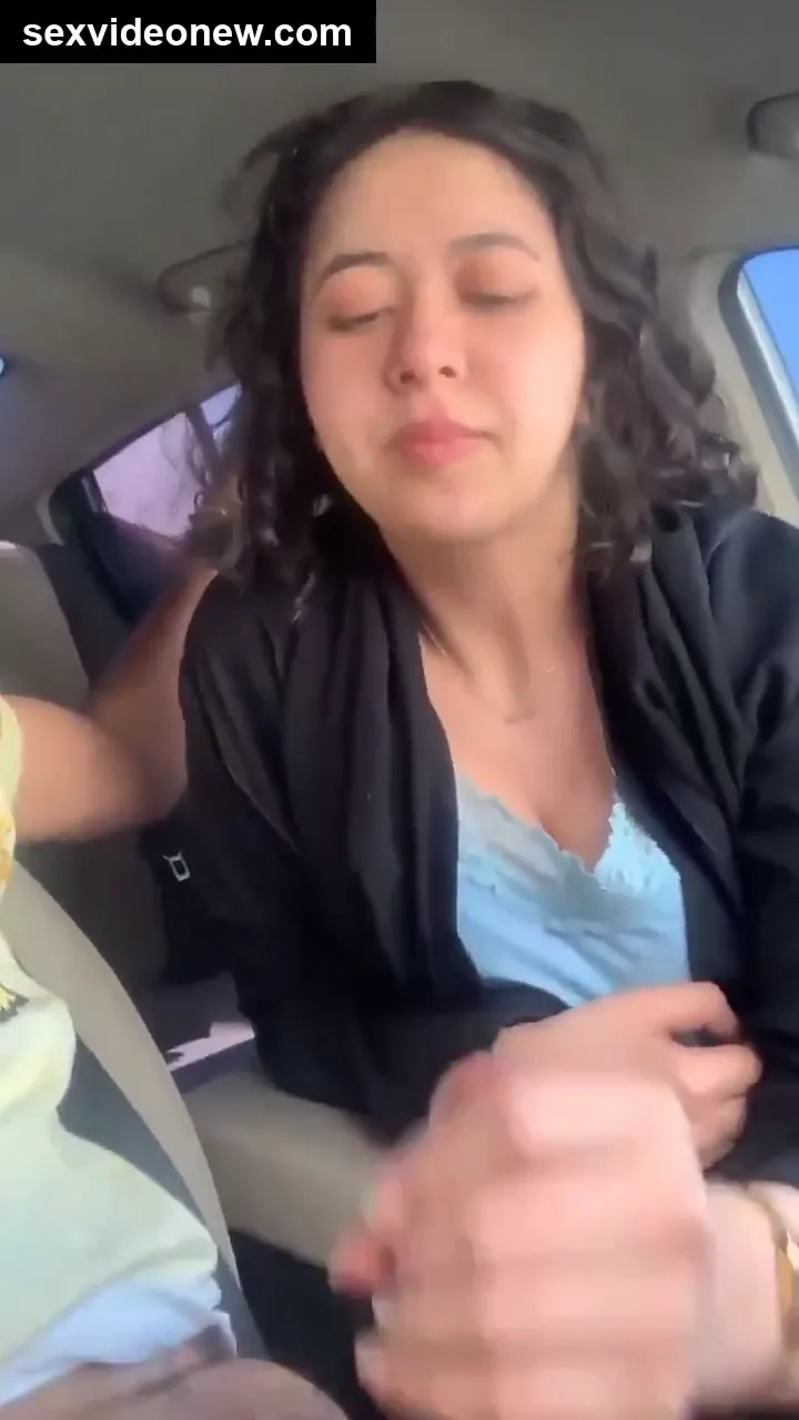 Telugu cheating bhabhi hot blowjob car mms