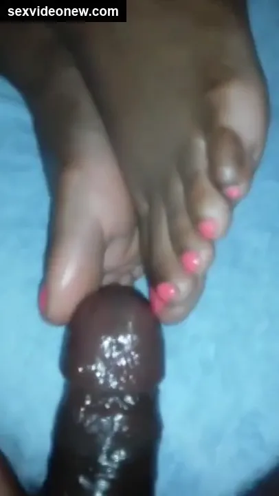 Bangalore telugu guy fulfilling his foot fetish