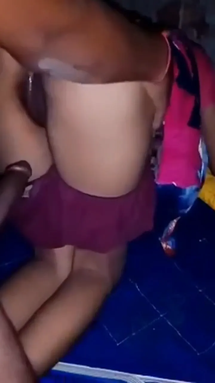 Dehati bhabhi virgin gaand fucking at home