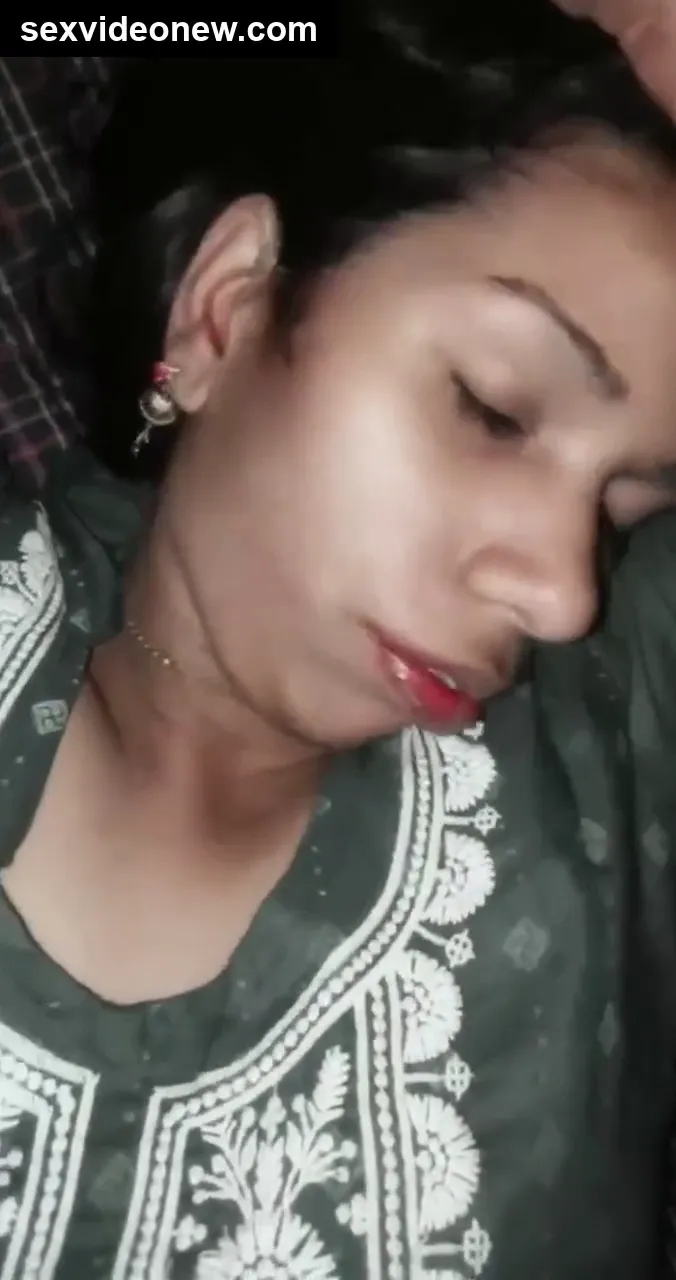 Young sister sucks cock while watching telugu movie